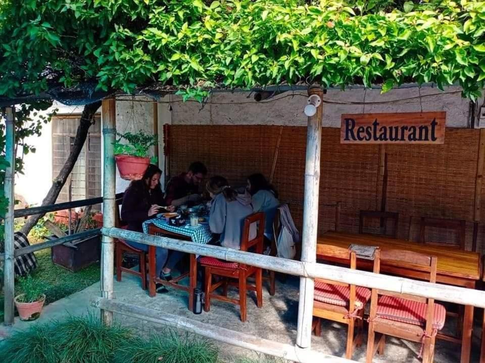 Hotel Village Inn Pokhara Exterior photo